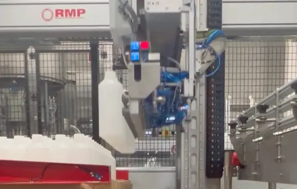 Progettazione e Realizzazione di teste di presa su misura RMP per la pallettizzazione dei Flaconi nel Finelinea